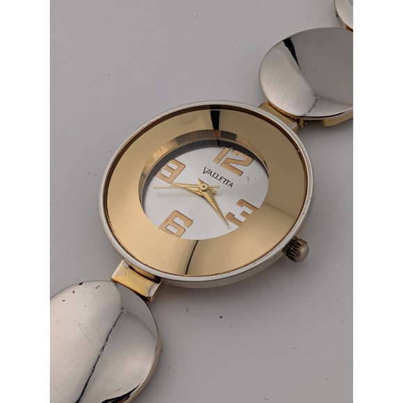 Valletta Two Tone Silver Gold Watch Women 34mm Case 7" Band- New Battery - Picture 3 of 8